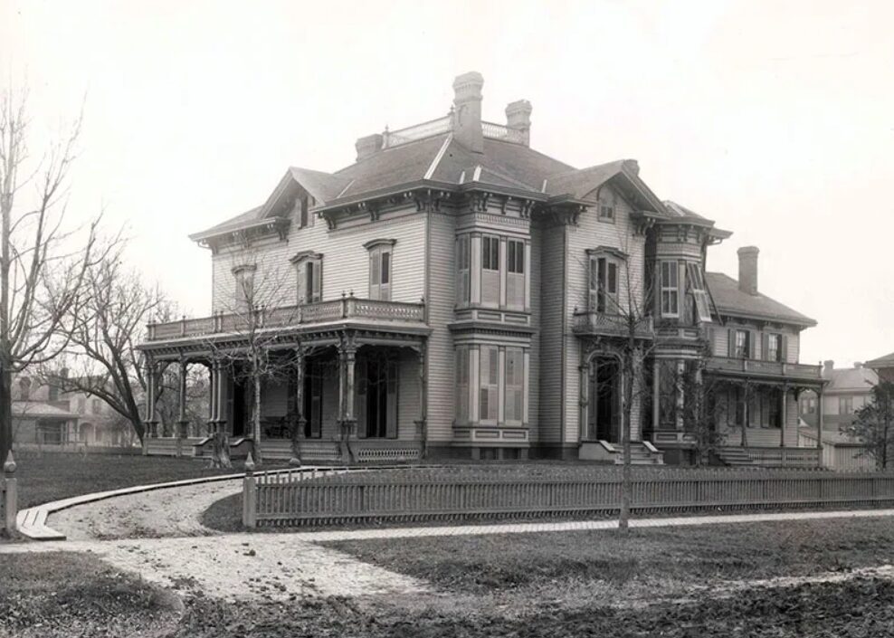 Oglesby's Decatur Mansion